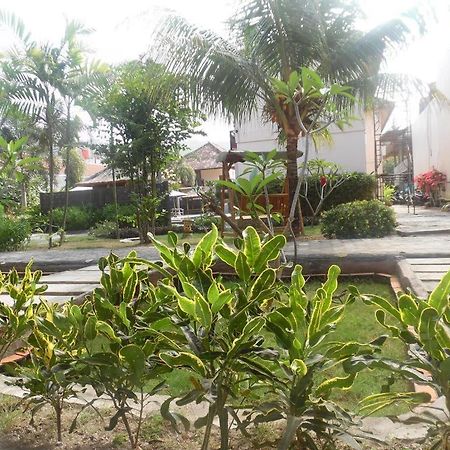 Melati Resort & Hotel Kuta  Exterior photo
